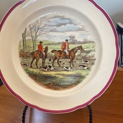 Sode Copeland China Dinner PLate #7 “The Huntsman” Scalloped Edges With Rare Red Rim Discontinued 1940’s