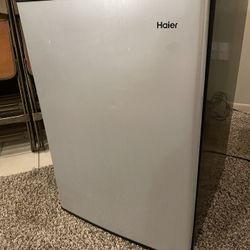 Haier 4.5 cu Fridge & Freezer