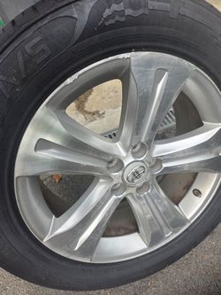 Toyota tires/rims highlander
