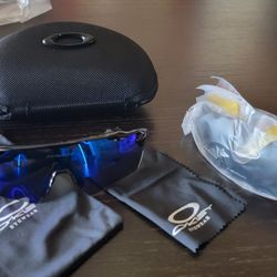 Oakley Shades
