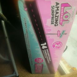 L.o.l amazing surprise 14 dolls