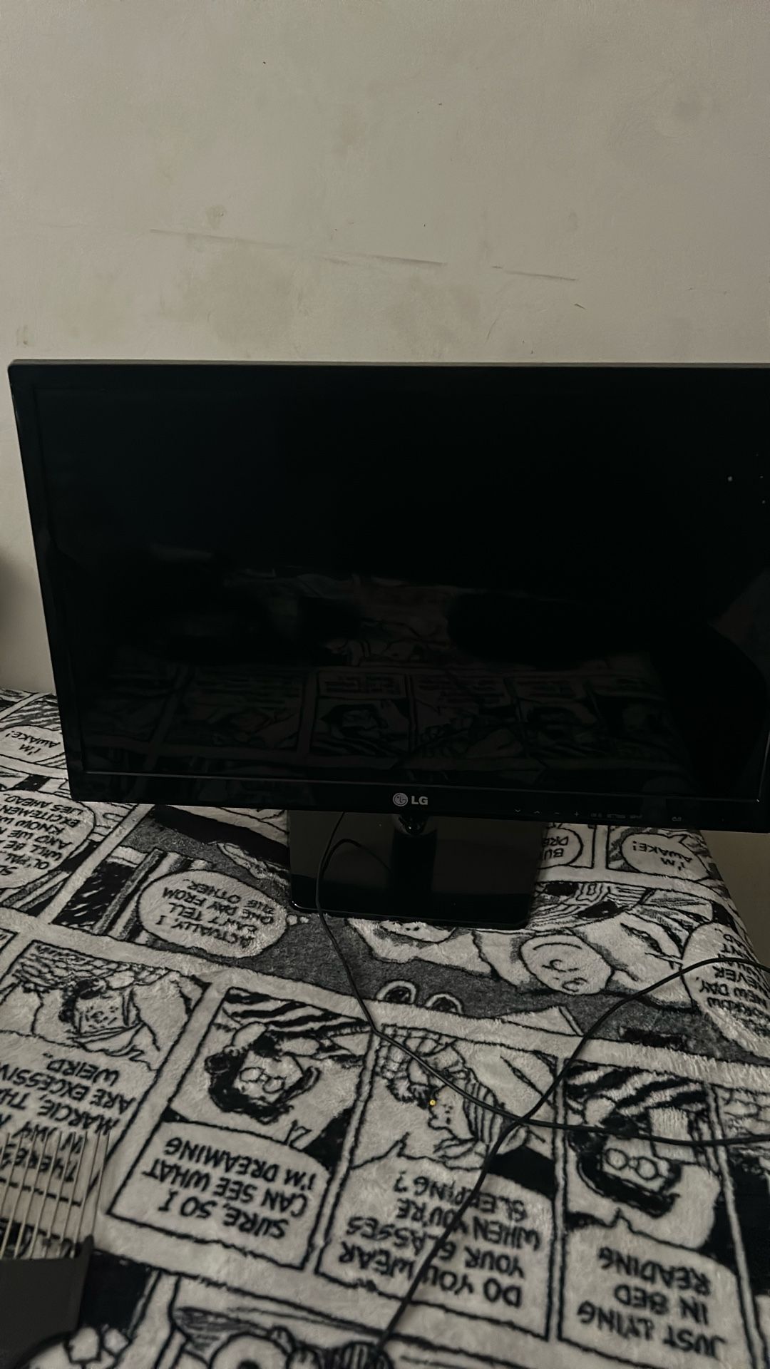 LG monitor