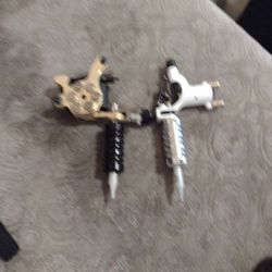 2 Tattoo Guns