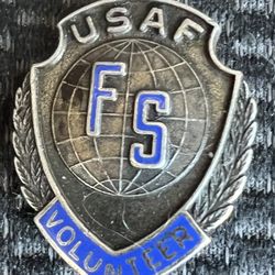 United States Air Force Volenteer/family Pin