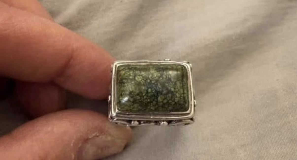 STERLING SILVER GREEN TURQUOISE RING