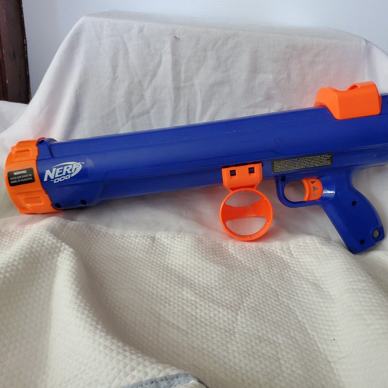 Nerf Dog Gun  Large Pick Up Only Local