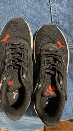 Pumas shoes