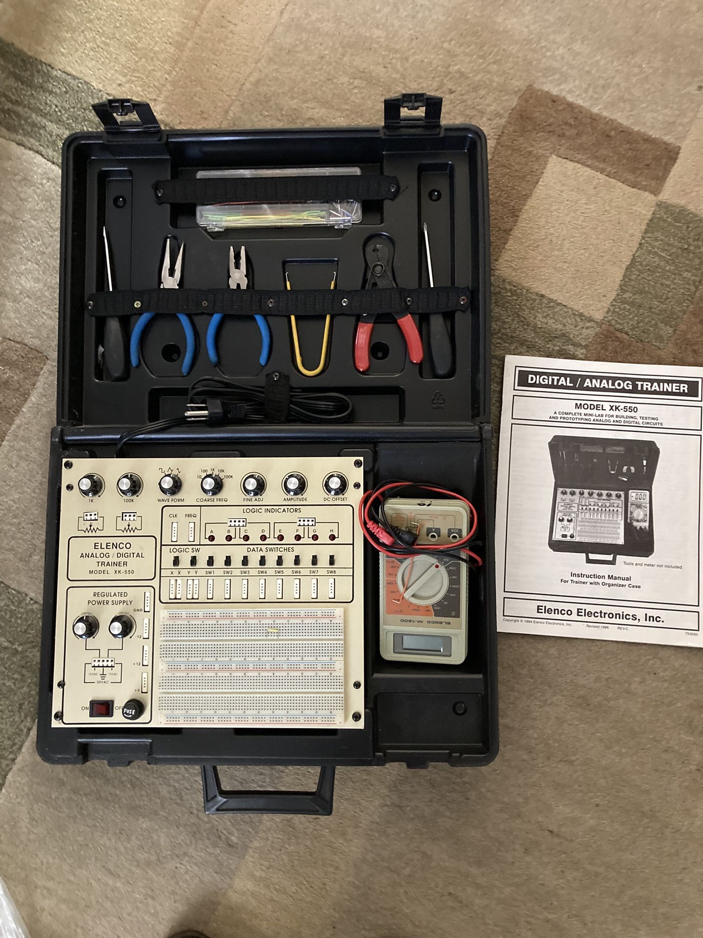 Digital/ Analog trainer
