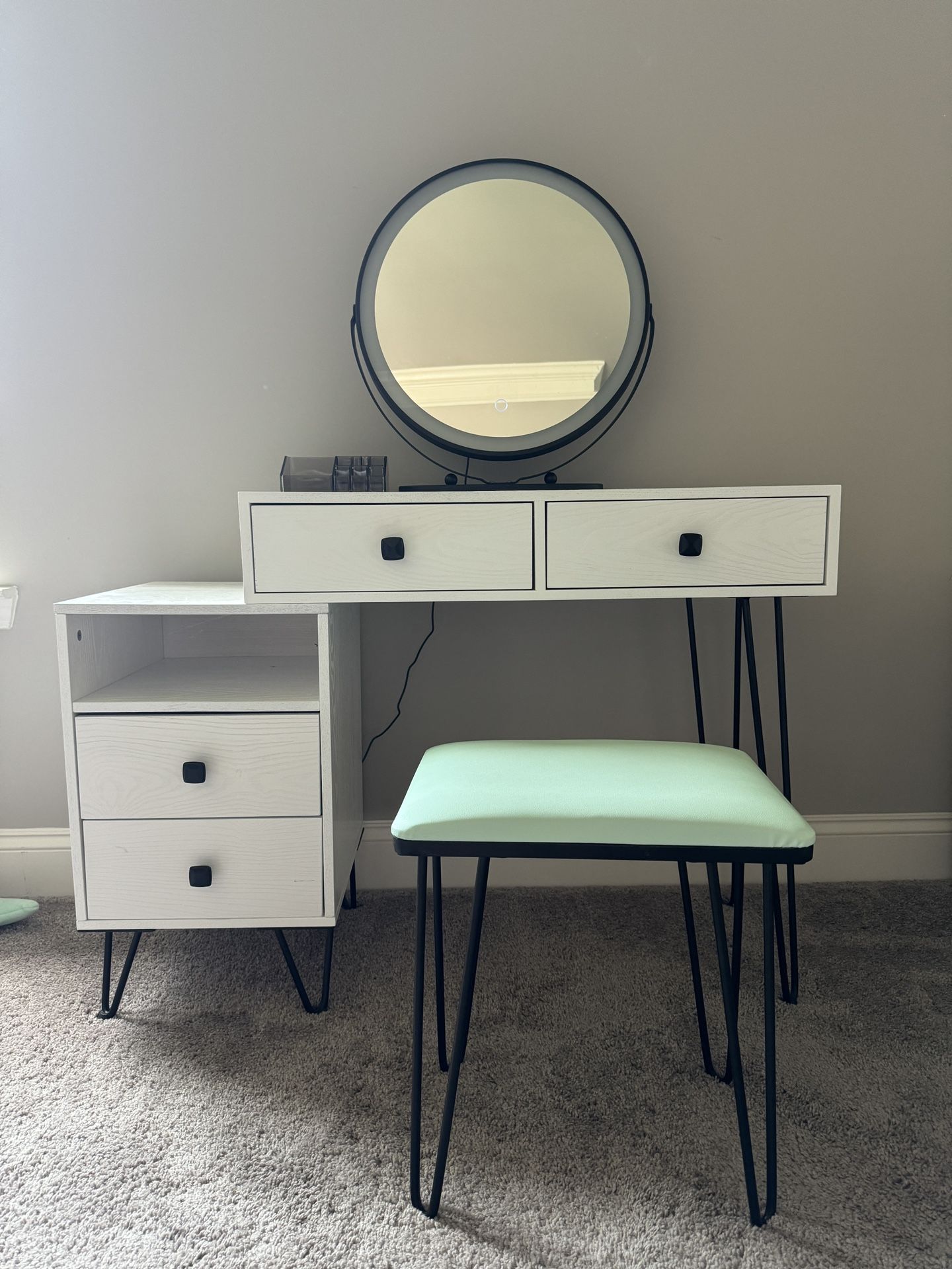 White Vanity Set