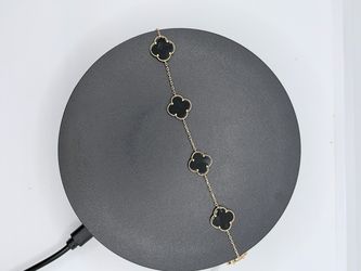 BRAND NEW 14KY Black Clover Bracelet