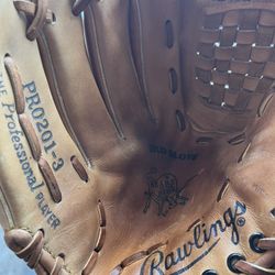Rawlings Pro Model Left Handed Glove