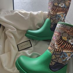 Kids Gucci Boots Size 27 With badass Jungle Animals Rainboots 