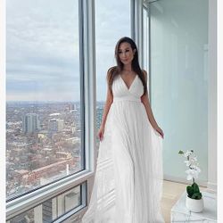 Beautiful White Dress Size Large 
