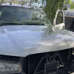 2004 Chevrolet Silverado Parts