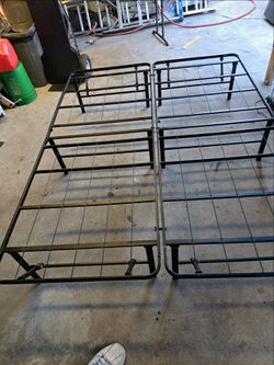 Queen Metal folding bed
