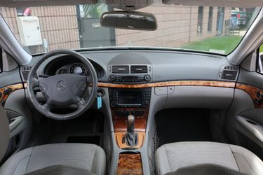 2003 Mercedes-Benz E-Class Thumbnail