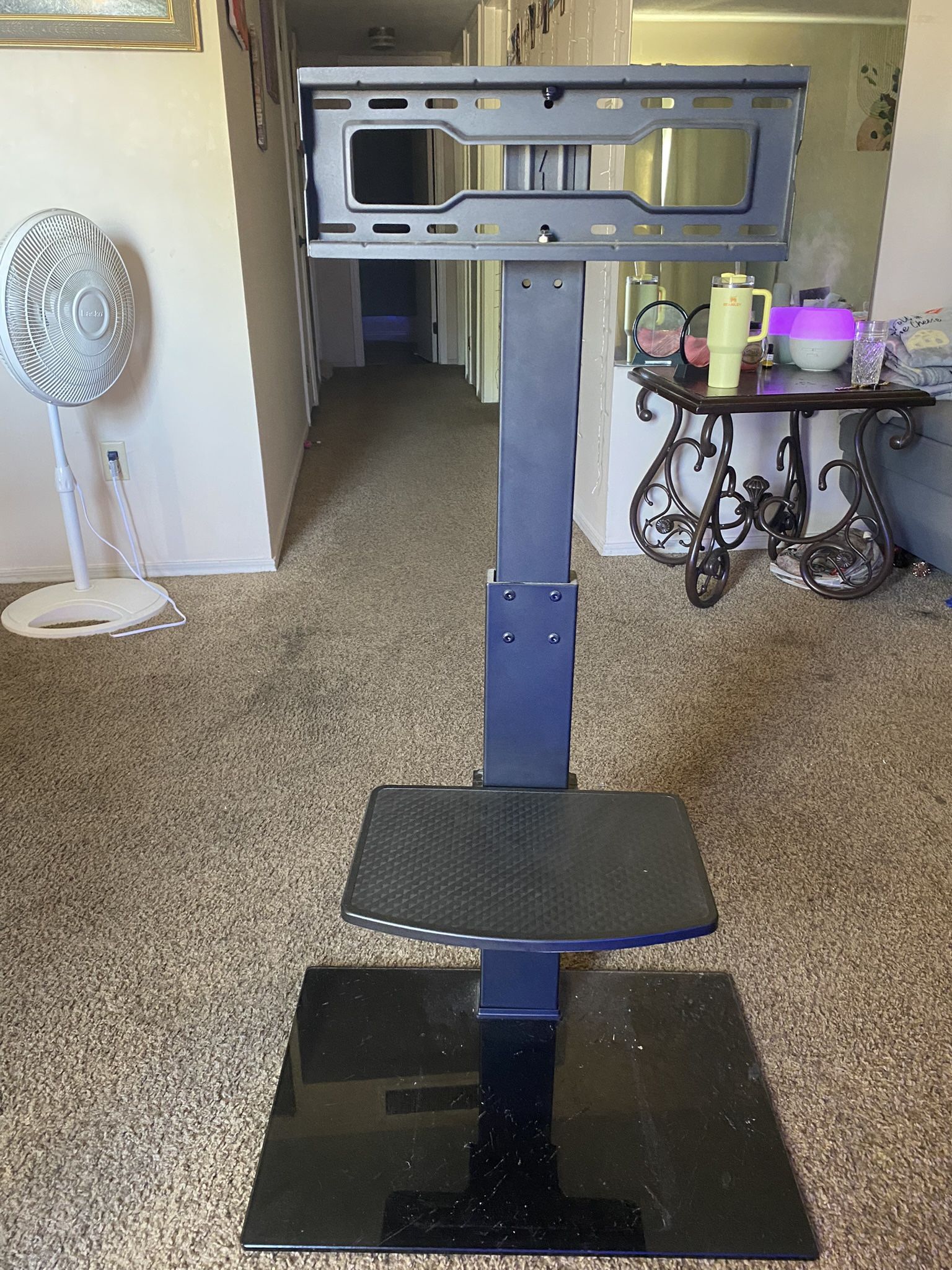 TV STAND-BLACK