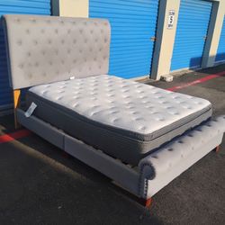 Free Delivery - Queen Size Platform Bed Frame Mattress 
