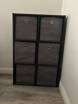 6 unit wood shelf with storage