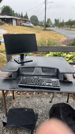 Standing desk. Electric