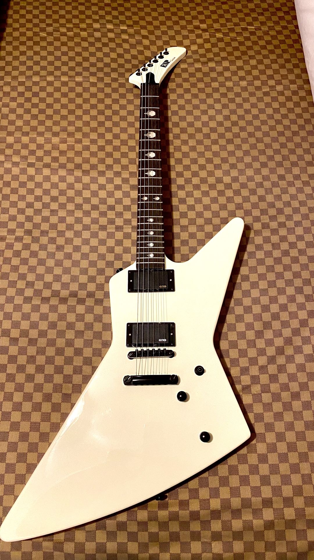james hetfield "eet fuk" mx-220 white cream explorer esp tribute electric guitar