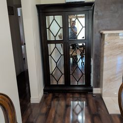 Display China Cabinet