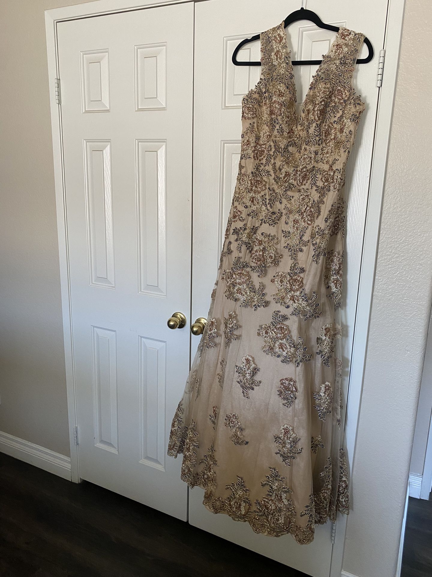Beautiful Dress Size 10 $60 