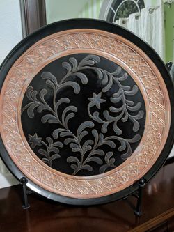 Decorative plate with stand