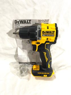 Brand new DeWalt atomic model 20 V brushless drill driver. Retails for $149.