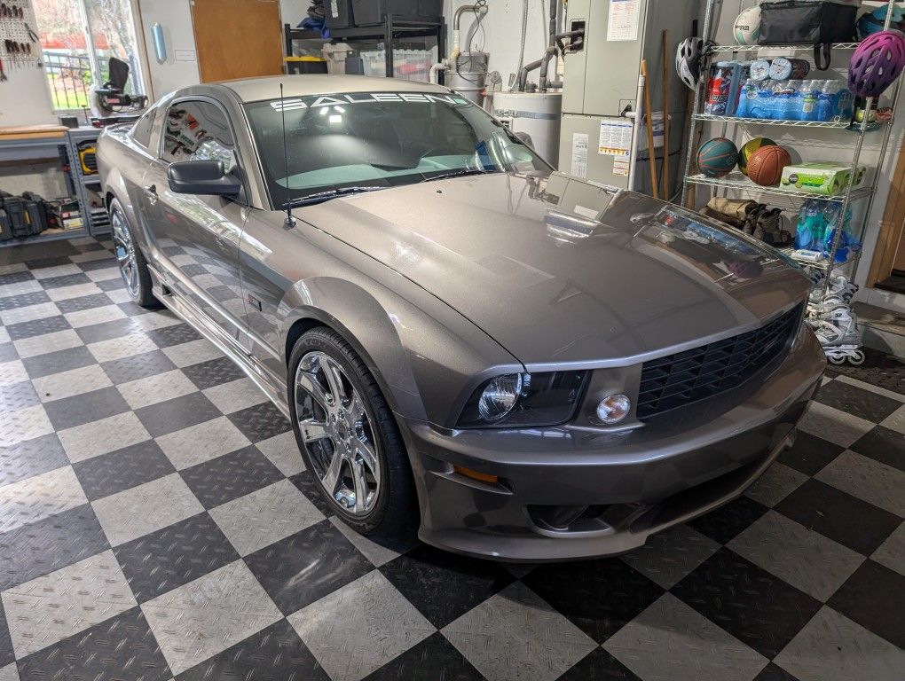 2005 Ford Mustang