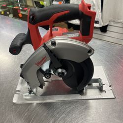 Milwaukee M18 Circular Saw 179372/15