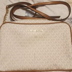  Monogrammed Michael Kors...oh my!