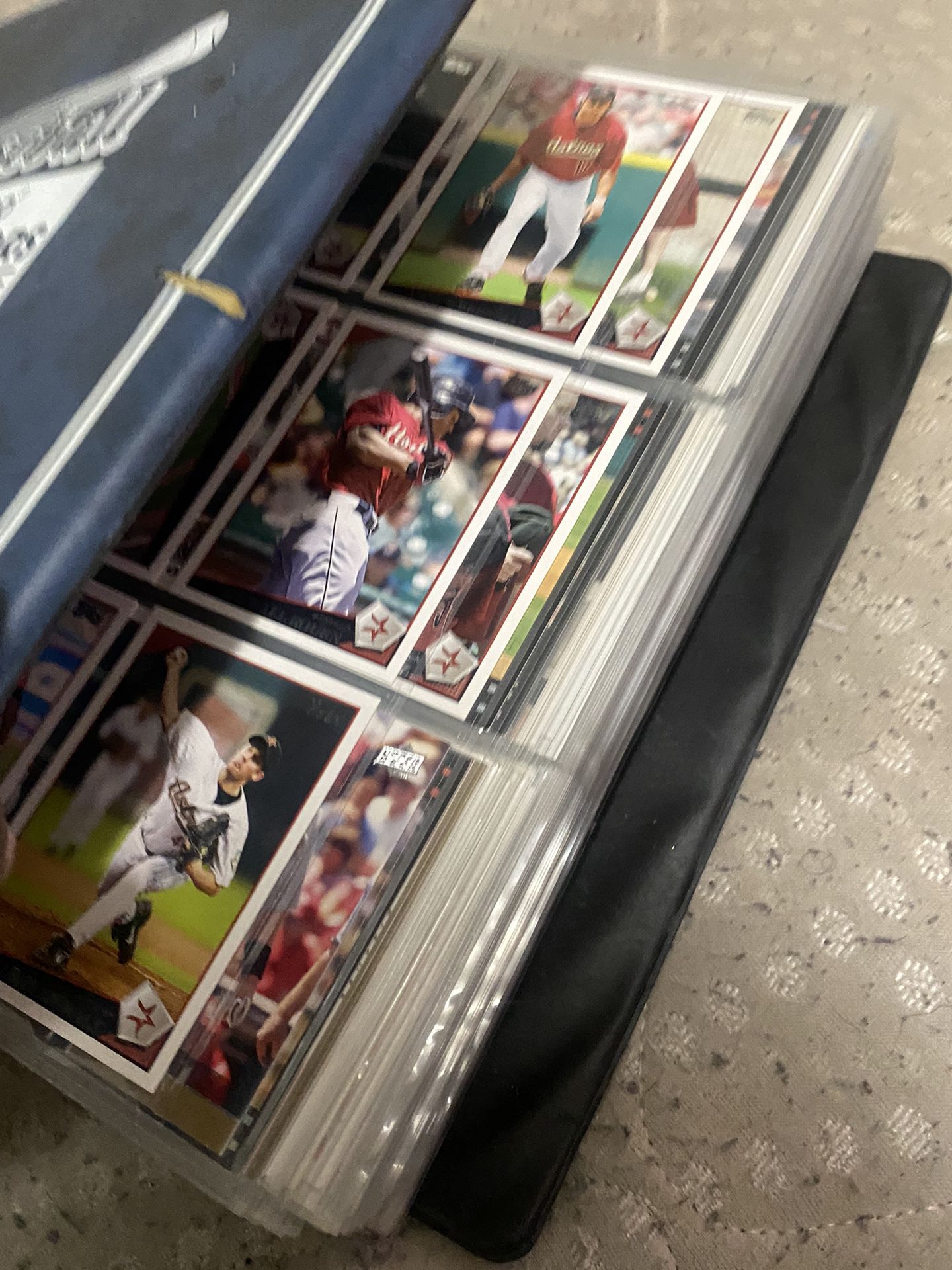 Large Baseball Card Collection 