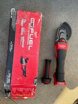 Milwaukee M18 FUEL 18V Lithium-Ion Brushless Cordless 5 in. Flathead Braking Grinder with Paddle Switch No-Lock (Tool-Only)