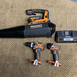 Rigid Brushless Hammer Drill And Jobsite Blower Set With Bonus Flashlight Complete With Charger And 4ah Battery 