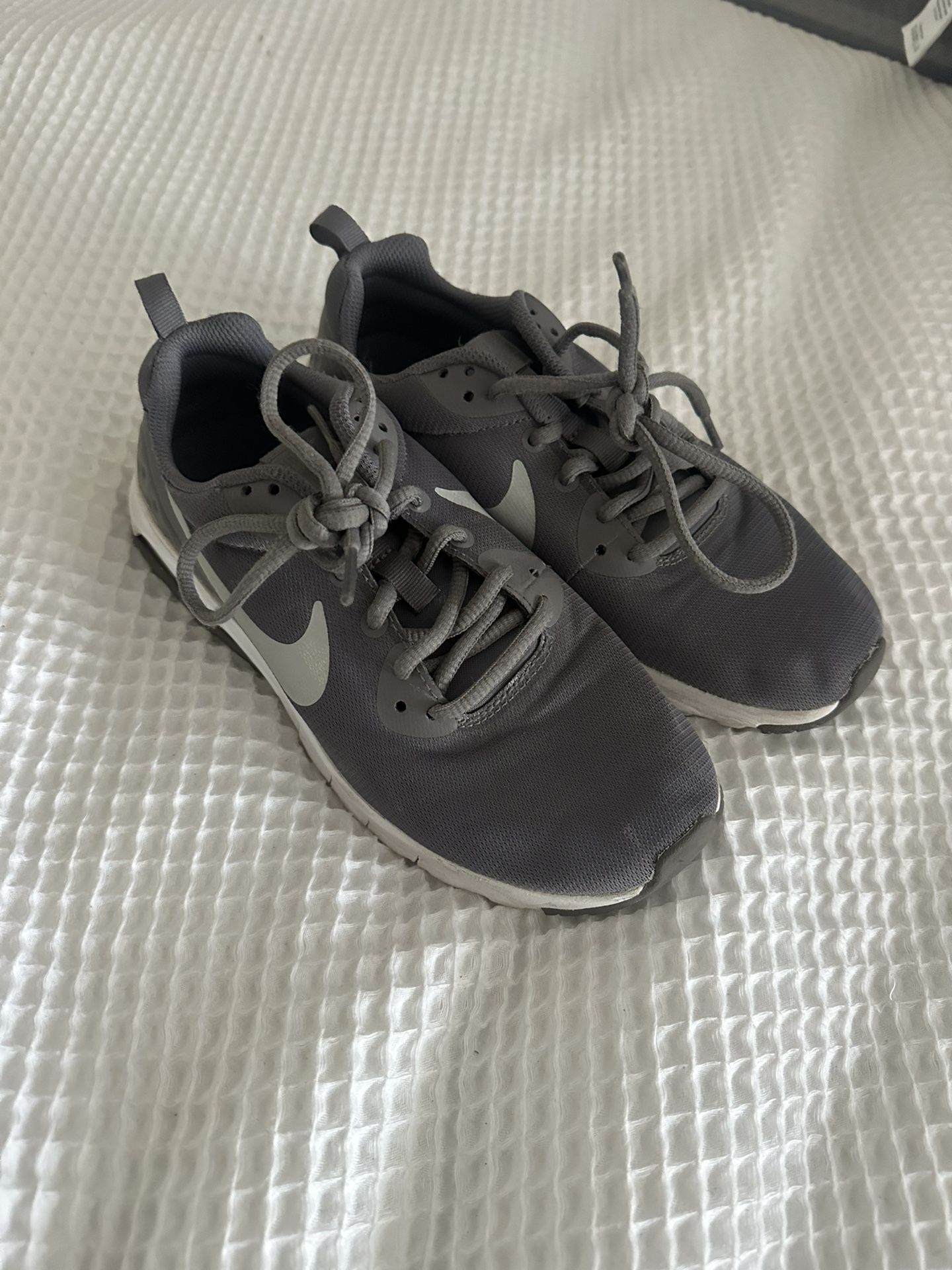 Boys Size 5