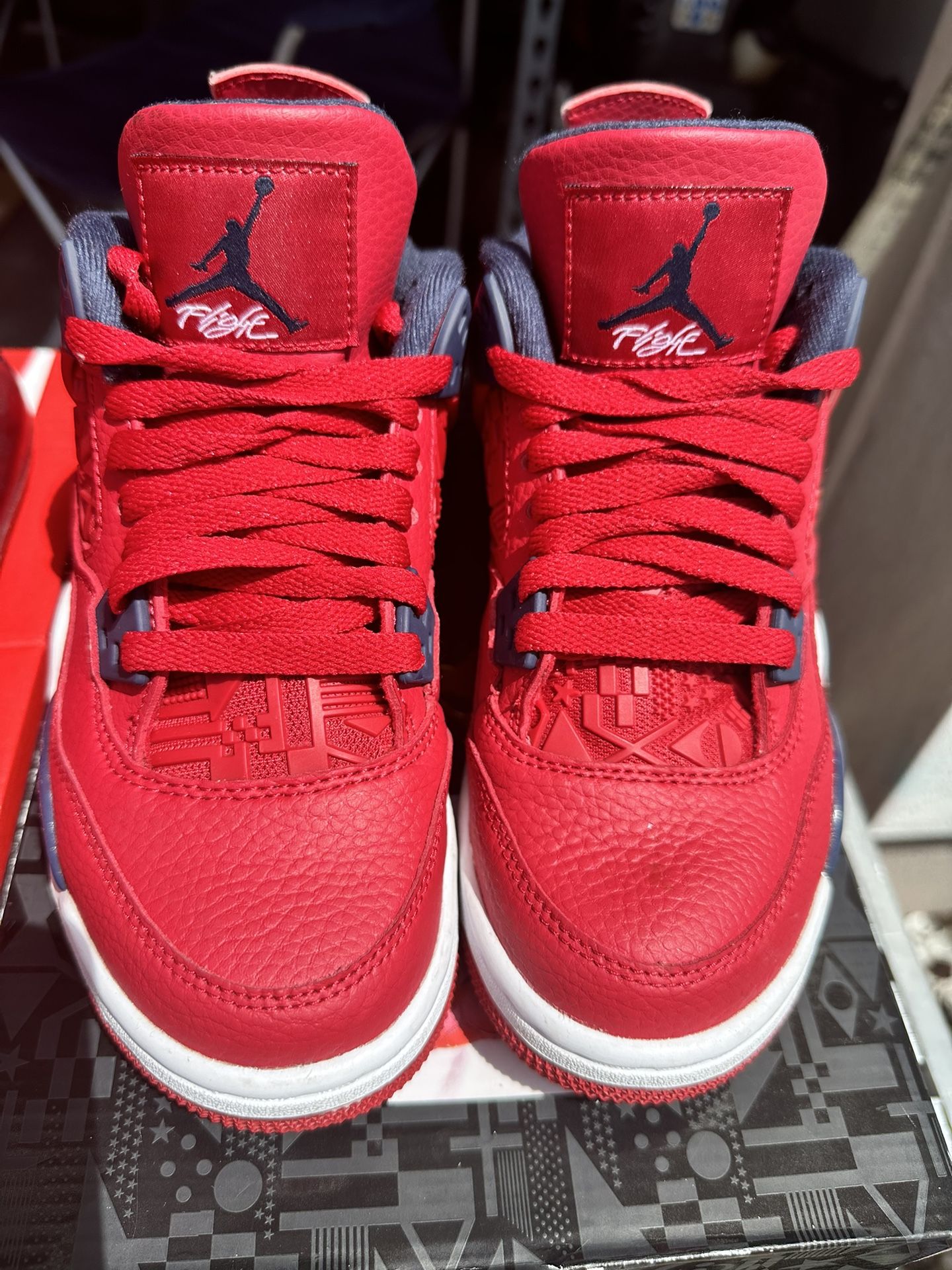 Jordan 4 Fiba Size 4Y