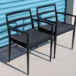 West Elm Holland  Mid Century Style Dining Arm Chairs x2