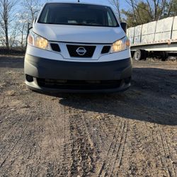 Van Nissan Nv200 