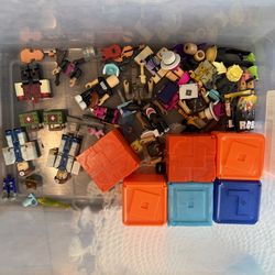 Roblox Figures Bundle w/ Helicopter, Car & Accessories