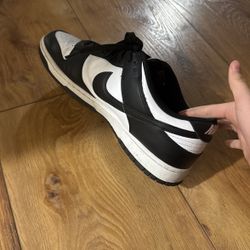 Nike Panda Dunks
