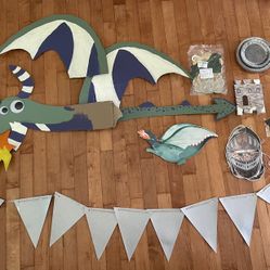Dragon, Knight and Castle Party Supplies/Decor