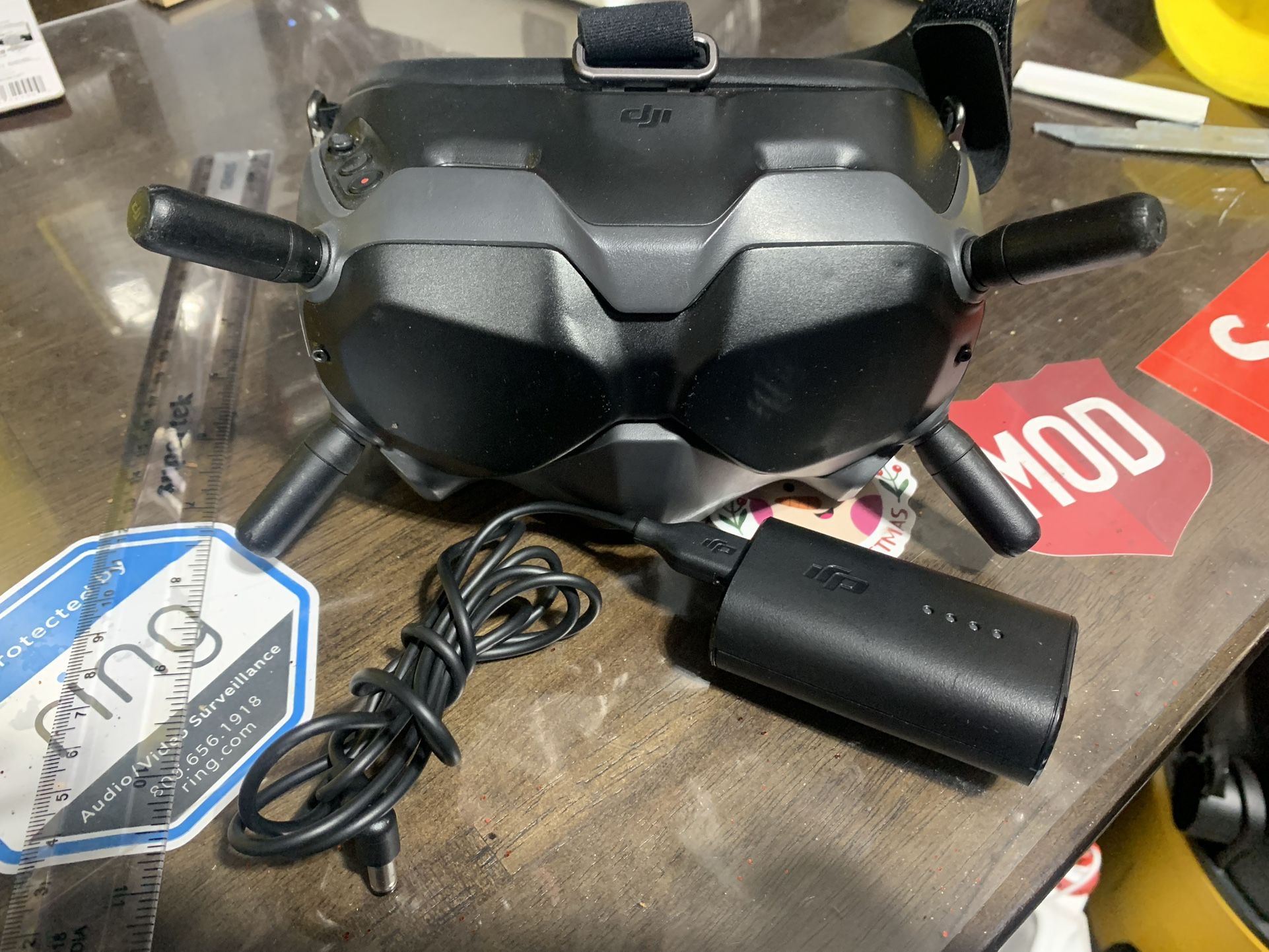 DJi Goggles V2