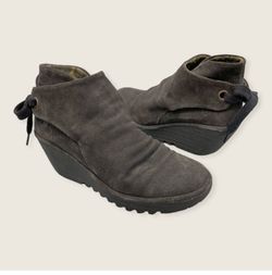 London Fly Booties Size 10 (fits Like 9/9.5)