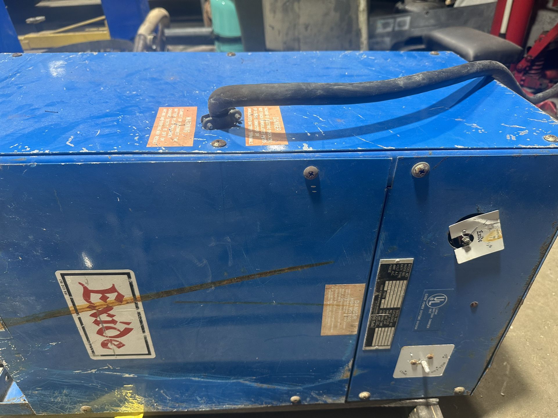 Electric Forklift Charger