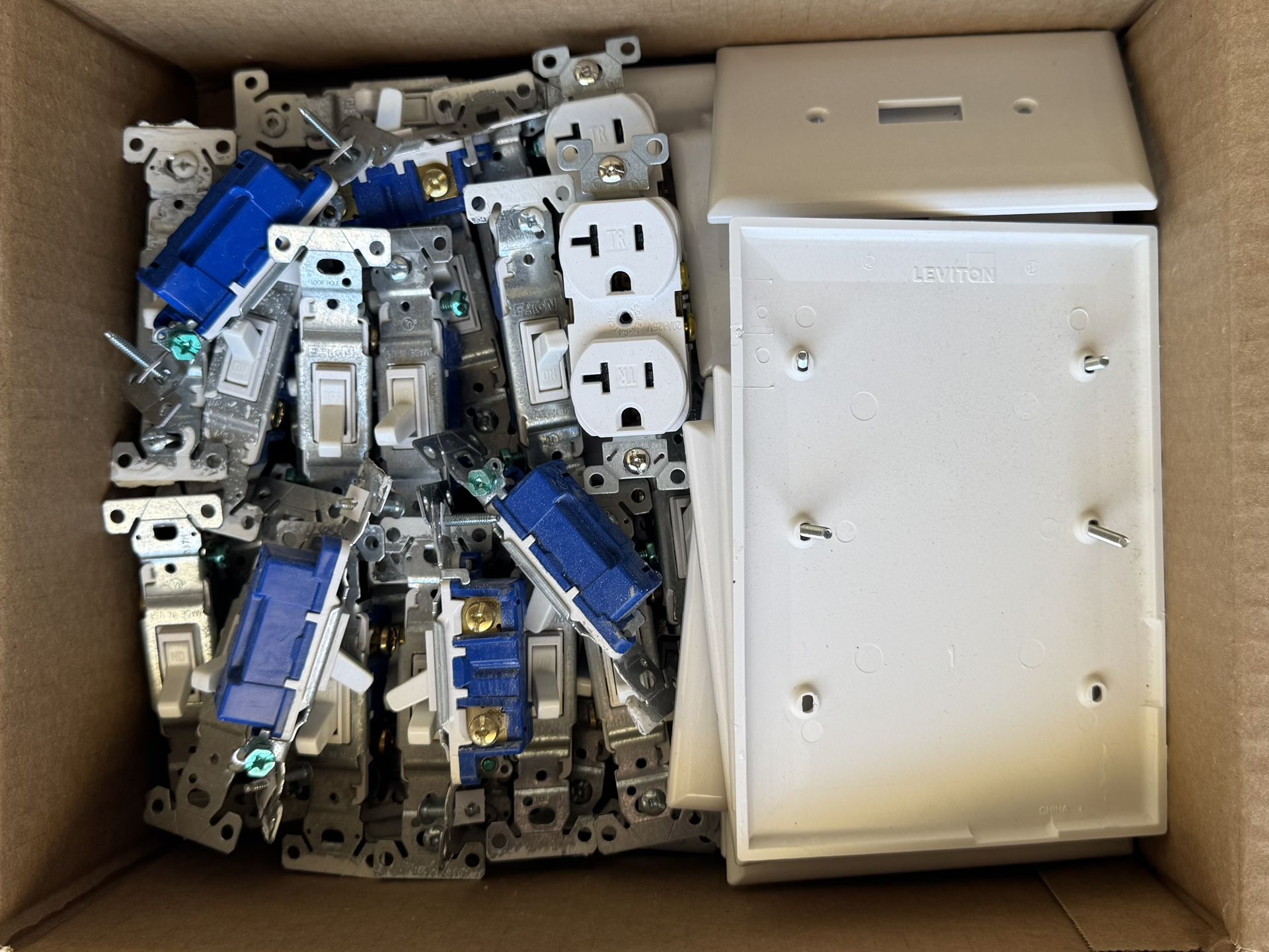 Light Switches & Plates