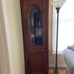 Corner Cabinets 