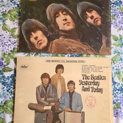 Beatles Vinyl Album Collection 2 LPS