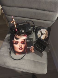 Luminess Air Basic Airbrush System with 7-Piece Silk 4-IN-1 Airbrush Foundati