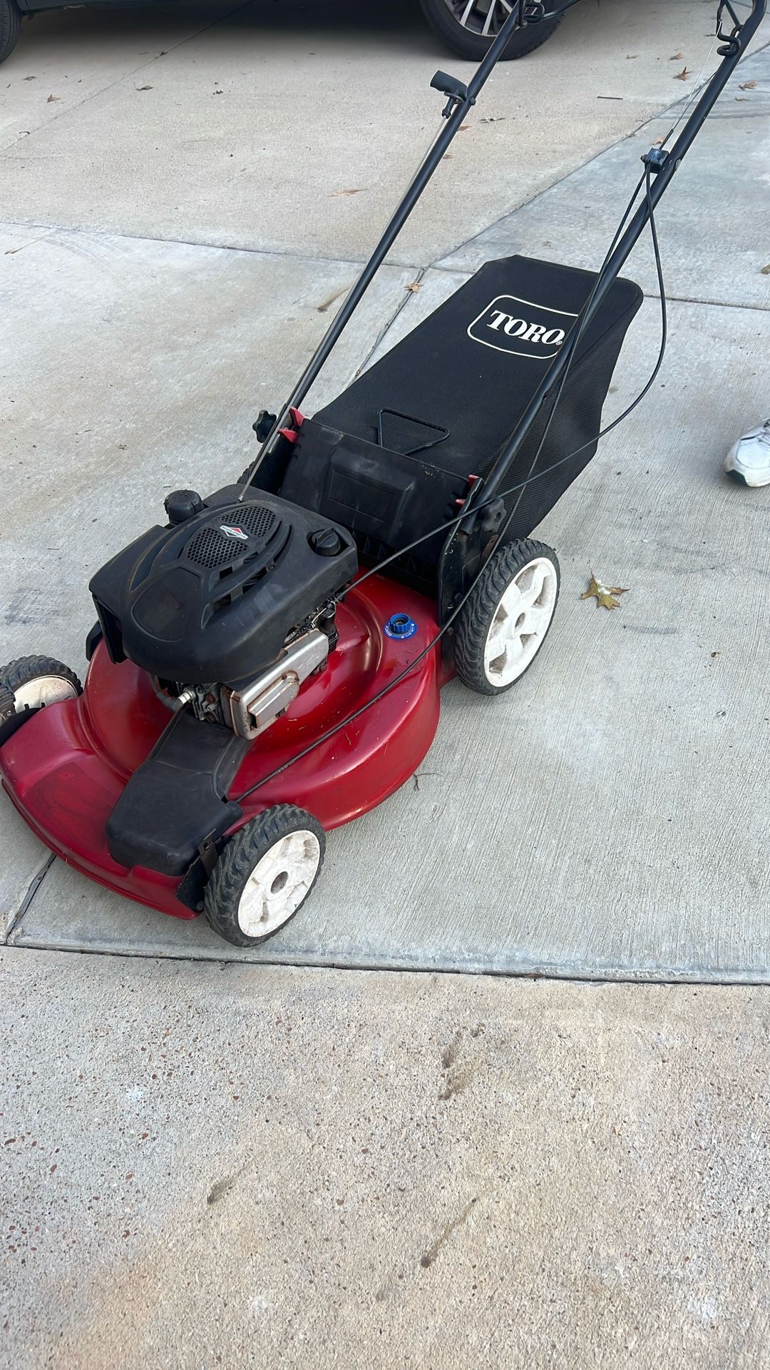 TORO SELF PROPELLED MOWER